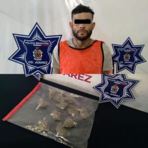 ARRESTAN A PRESUNTO VENDEDOR DE DROGAS