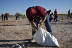 ESTUDIANTES DE DIFERENTES INSTITUCIONES SE UNEN A LA CUARTA CRUZADA POR LA ENTRADA DE JUAREZ