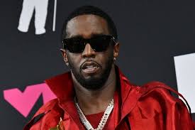 SEAN ‘DIDDY’ COMBS ENFRENTA NUEVA DENUNCIA POR ABUSAR DE UNA MENOR