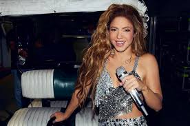 SHAKIRA SUSPENDE VARIOS CONCIERTOS DE SU GIRA ‘LAS MUJERES YA NO LLORAN’