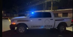 ASESINAN A HOMBRE CON ARMA BLANCA EN EL FRACC.PARAJES DE SAN ISIDRO